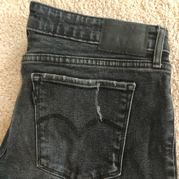 Dark Levi’s size 30 - Picture 1 of 3